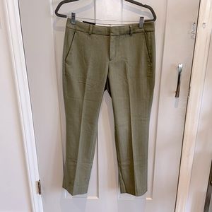 Banana Republic Ryan 6 Petite Light Olive Green